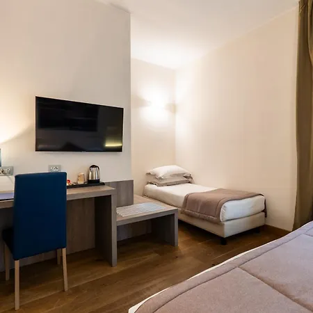 Hotel Centrale Cernobbio Exterior photo